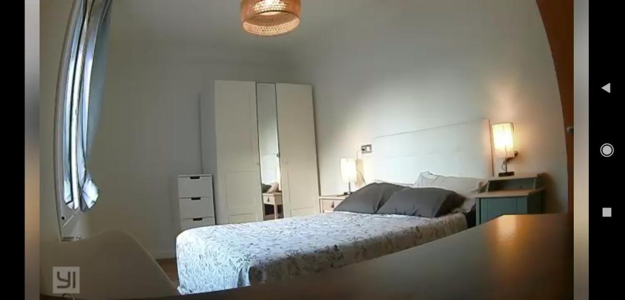 Terrace Apartment San Adrián de Besós Zewnętrze zdjęcie