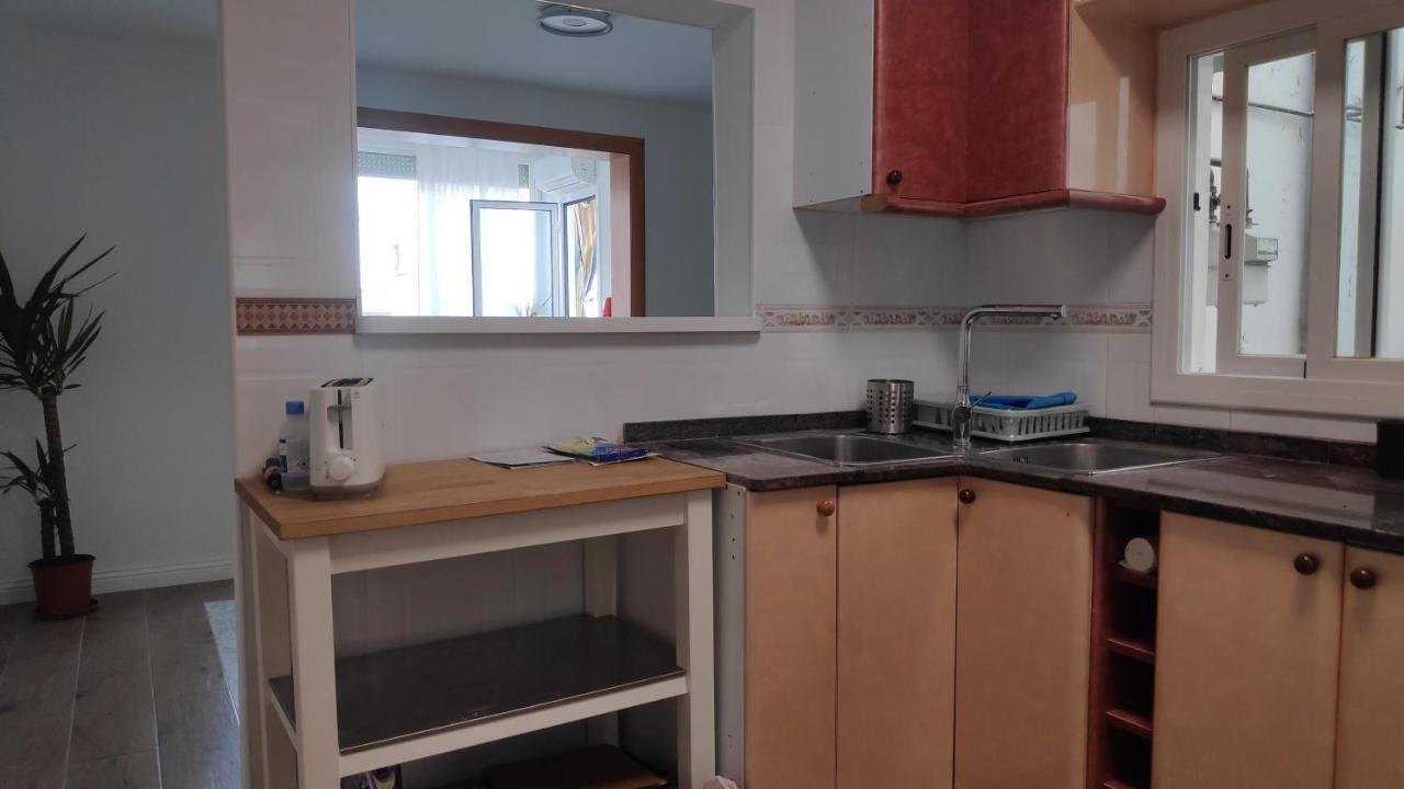 Terrace Apartment San Adrián de Besós Zewnętrze zdjęcie
