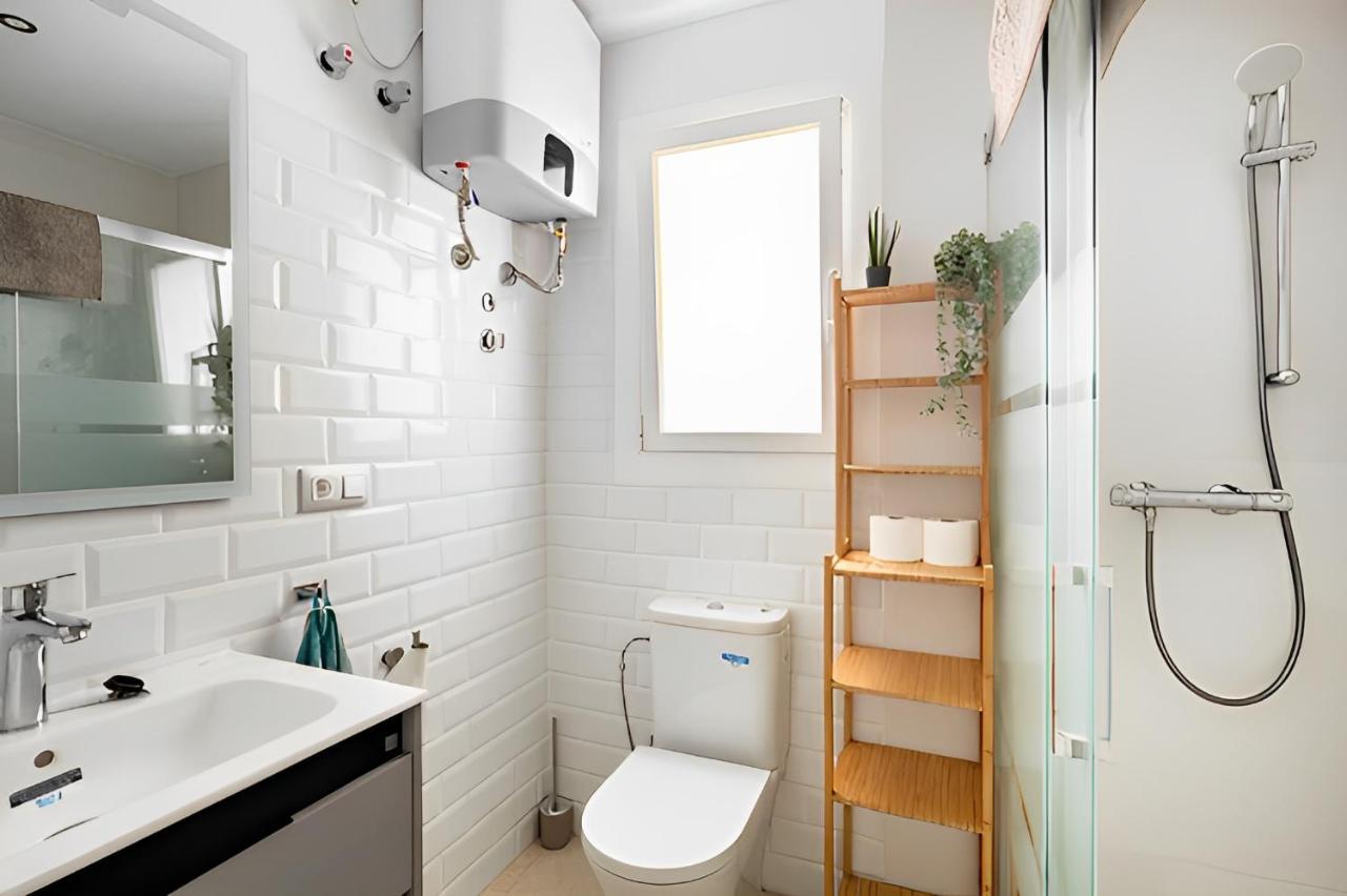 Terrace Apartment San Adrián de Besós Zewnętrze zdjęcie