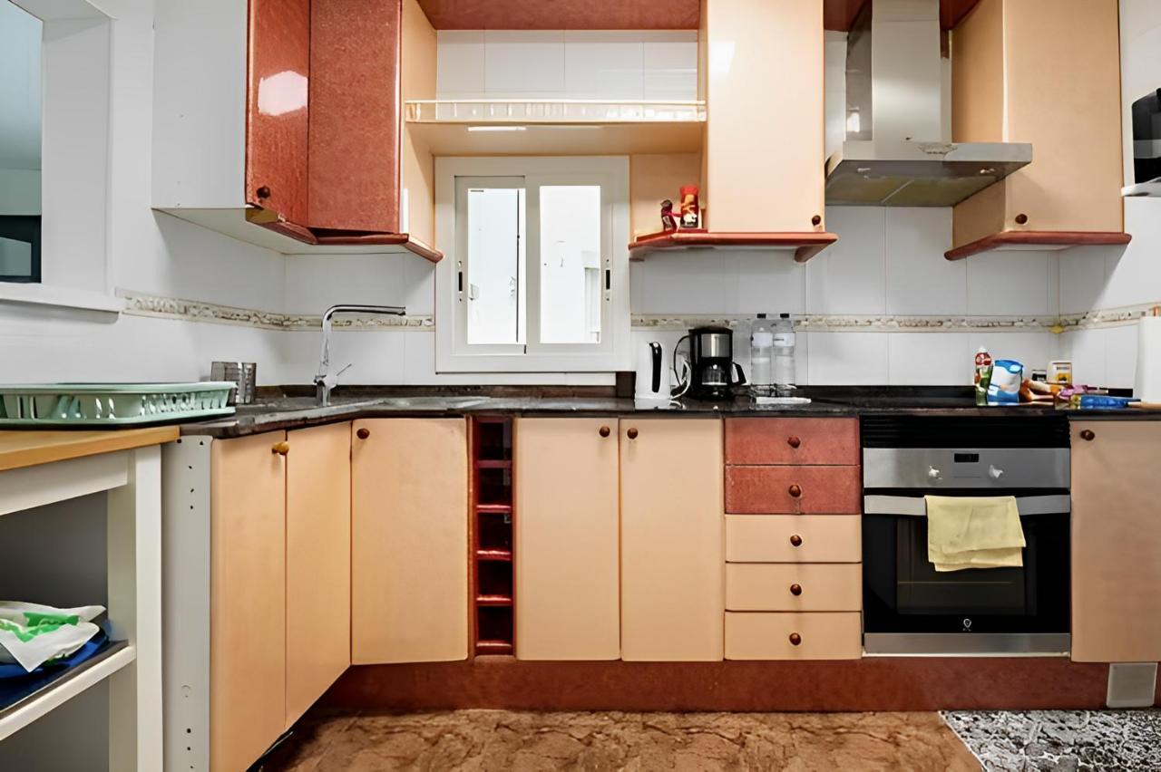 Terrace Apartment San Adrián de Besós Zewnętrze zdjęcie